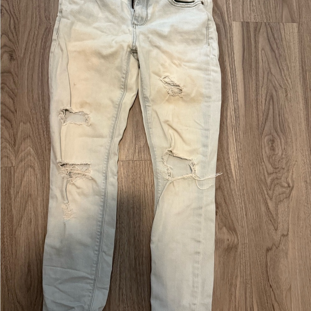 Lucky Brand Distressed Light Blue Jeans
